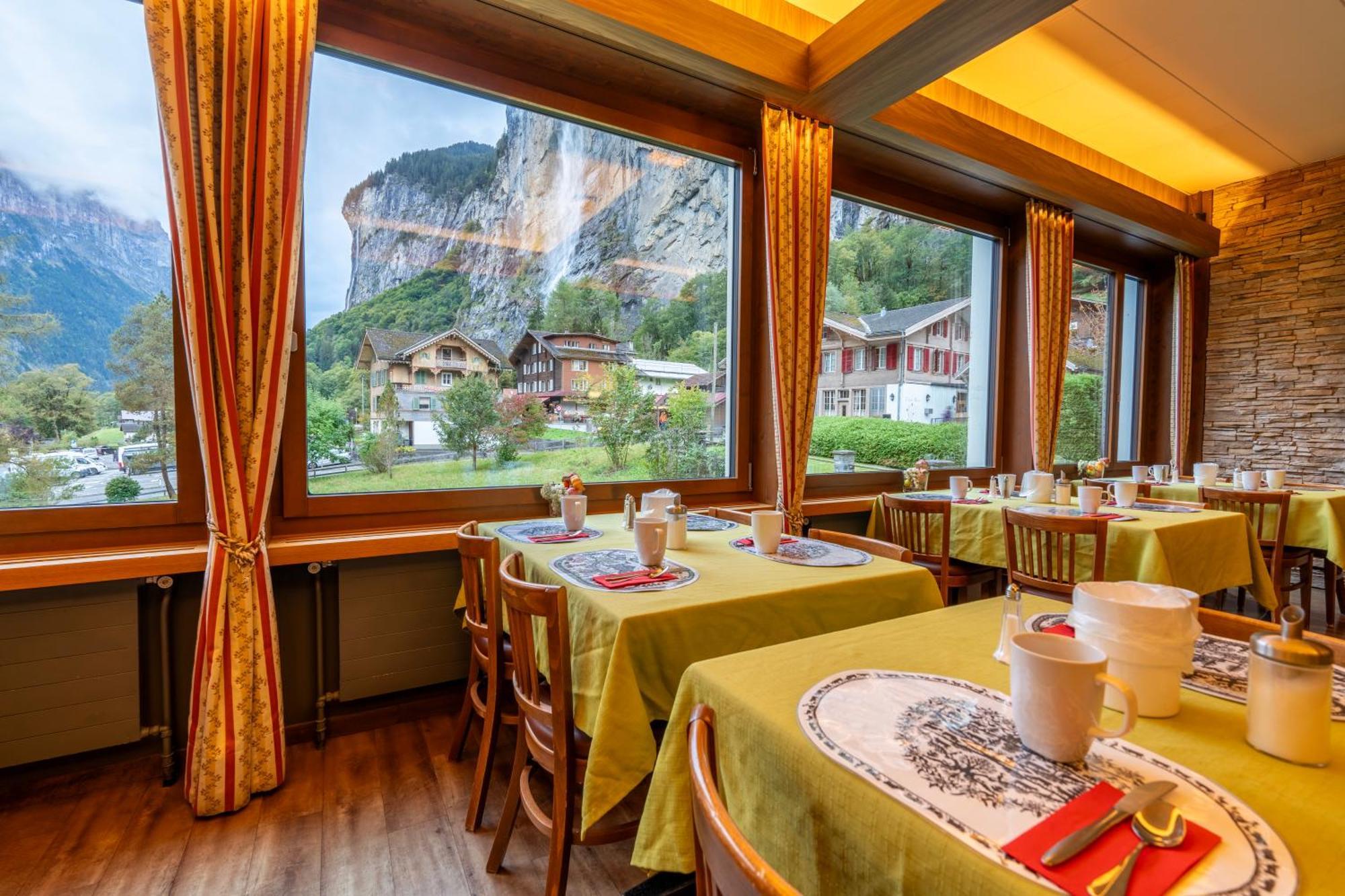 Hotel Staubbach Lauterbrunnen Exterior foto