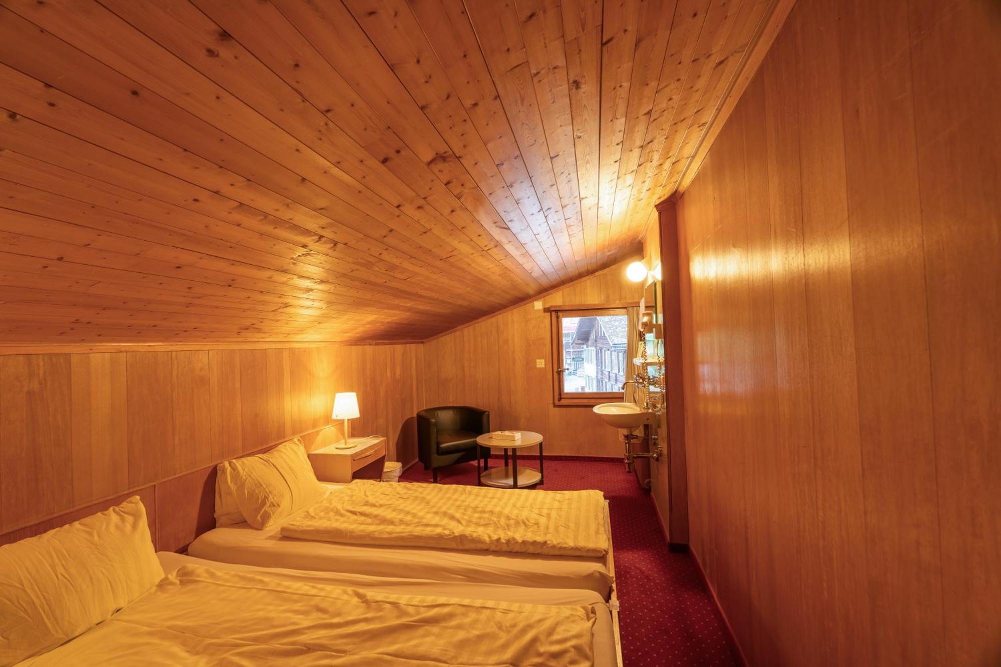 Hotel Staubbach Lauterbrunnen Zimmer foto