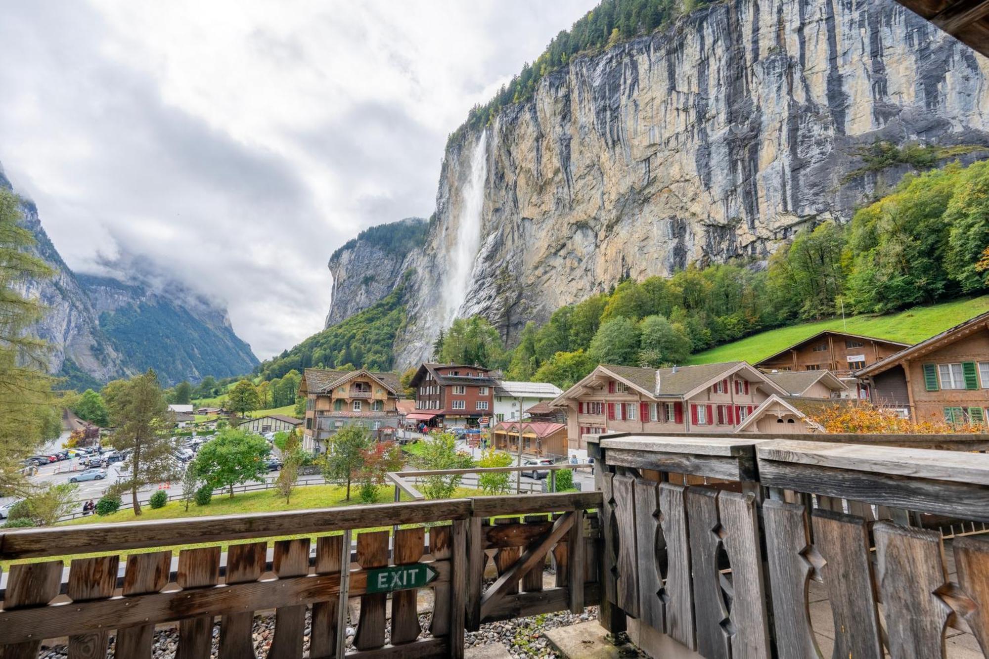 Hotel Staubbach Lauterbrunnen Exterior foto
