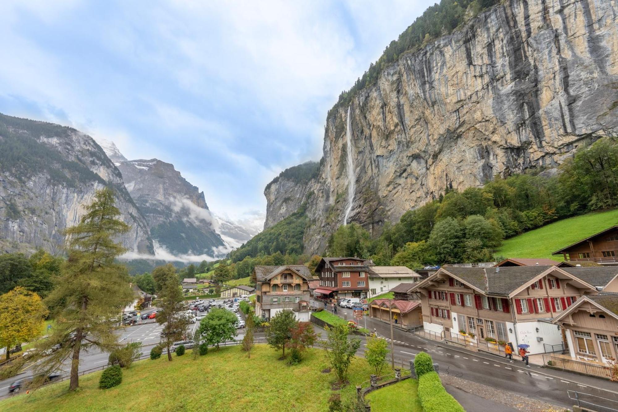 Hotel Staubbach Lauterbrunnen Exterior foto